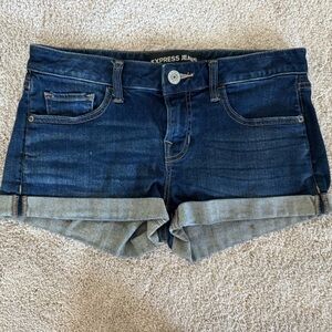 Express Dark Blue Stretch Denim Shorts Size 4